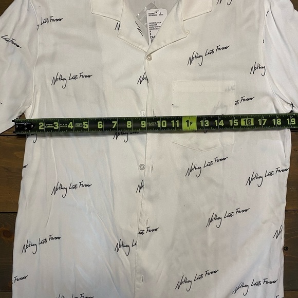 Forever 21 Men’s button down - Picture 3 of 3